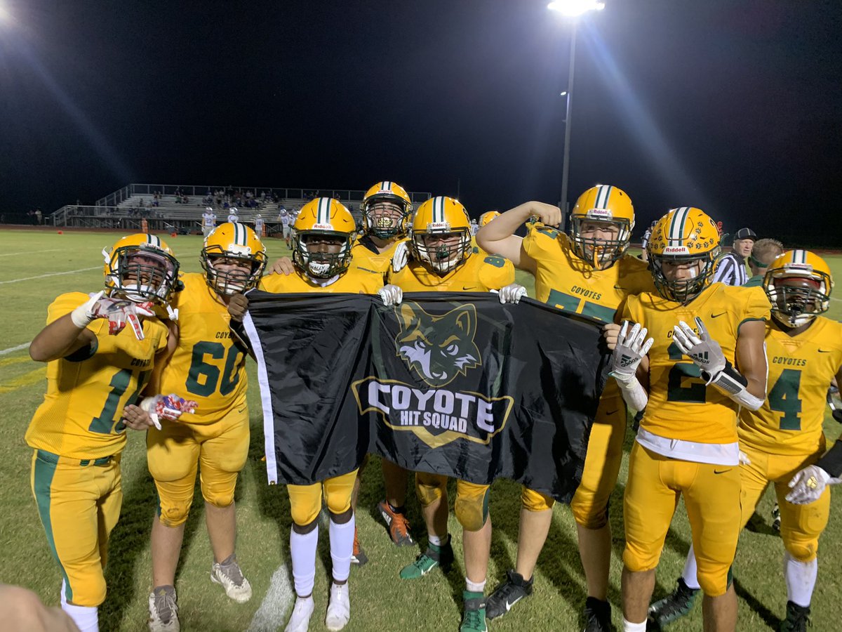 pastorLA1979's tweet photo. CCHS 1-0 with a season opener victory tonight 31-14 over Bonita Springs. Proud of these young men as they played tough and held the lead the whole night. @StayHowlin @CCHS_Sport @TheCoyoteWay https://t.co/8QWmJ1ioiW