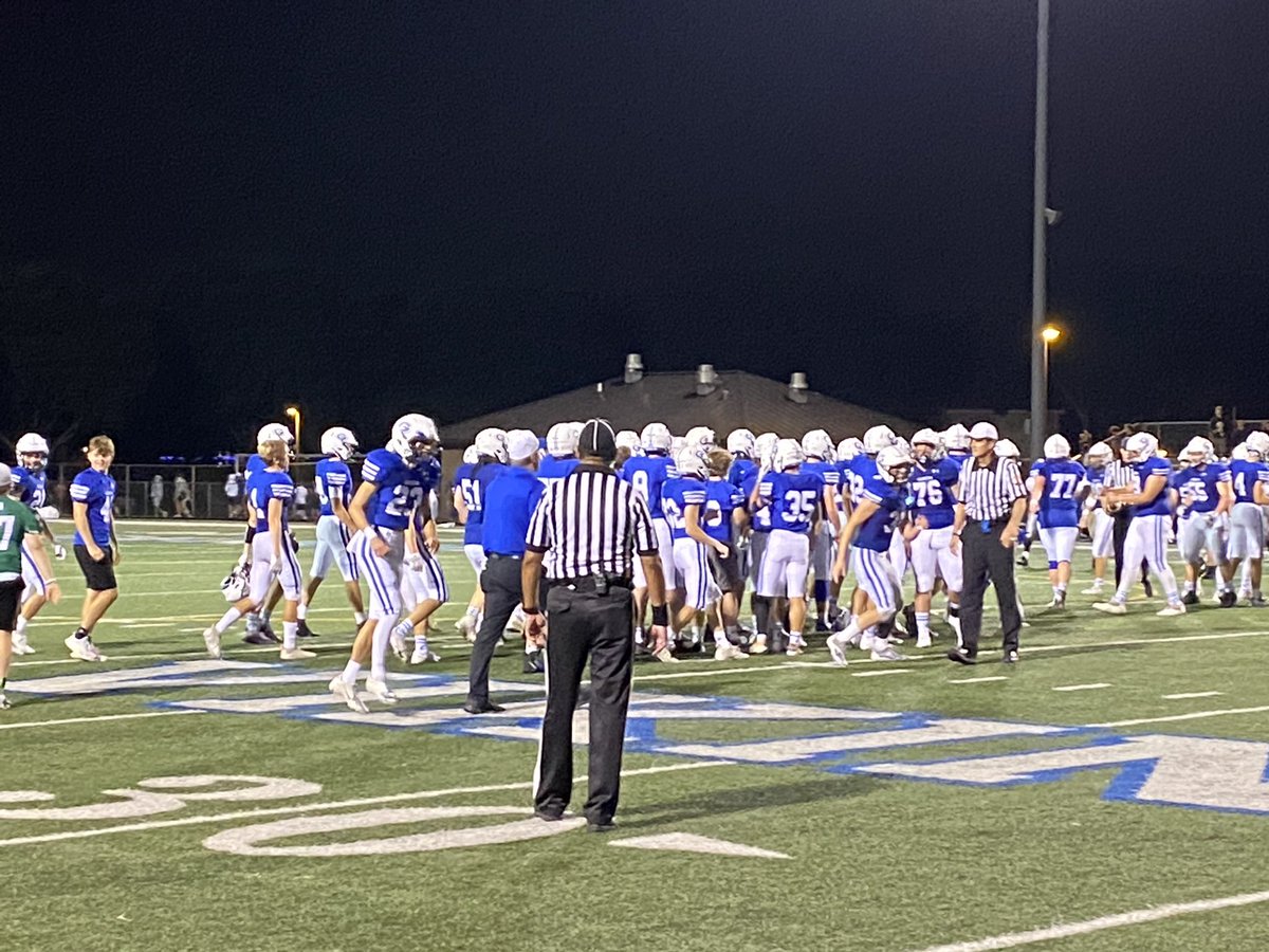 GHS_ILathletics's tweet image. Final: @GenevaViking 31- @KHSknightsFB 20