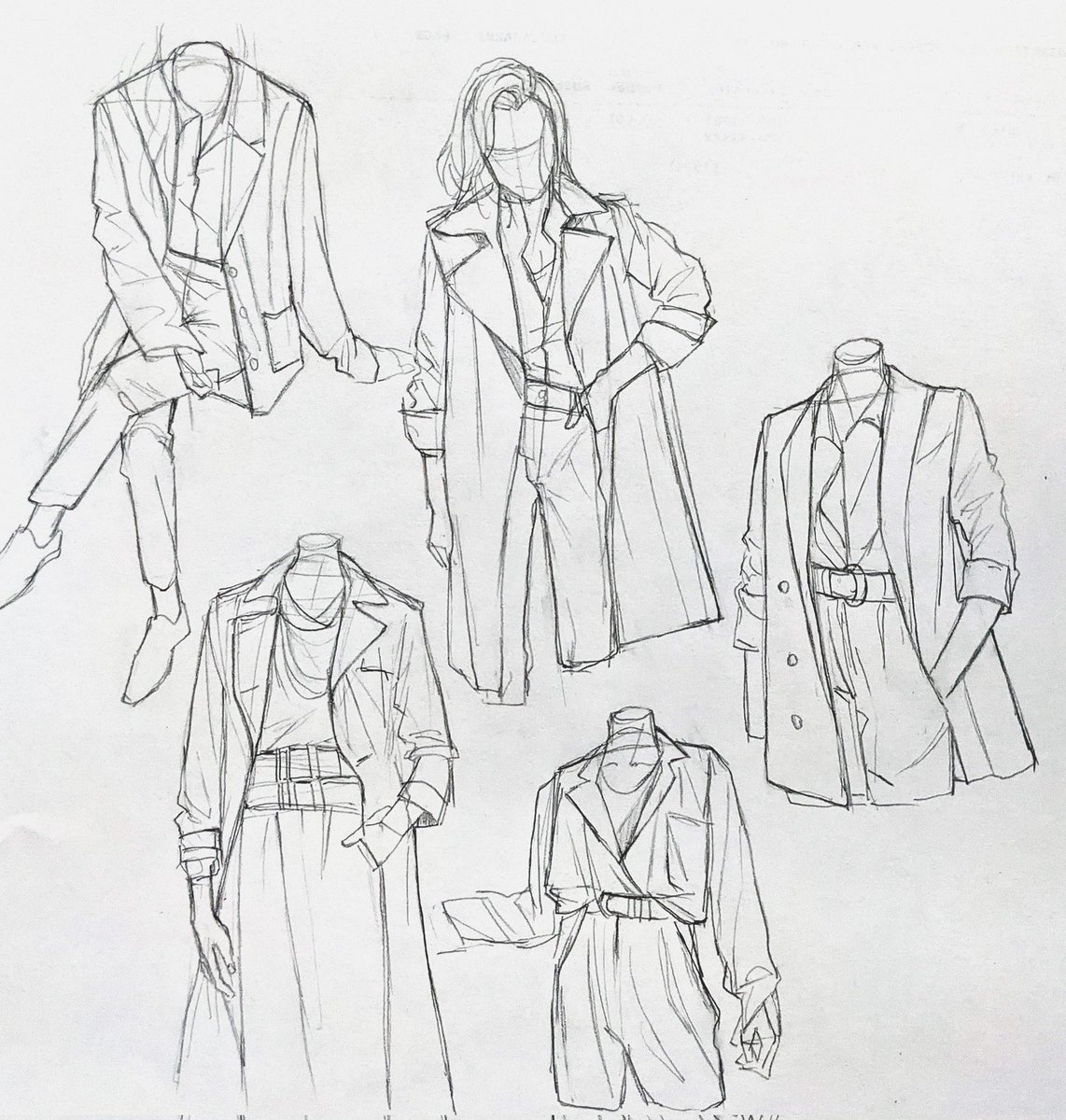 My favorite studies from this week! ☺️ Trying to get better at understanding the shapes and folds in clothes. 