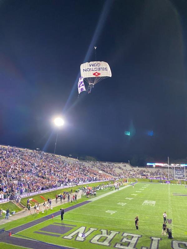 teamfastrax's tweet photo. Earlier tonight #AmericasSkydivingTeam had an #OnTimeOnTarget at Ryan Field as the @NUFBFamily prepared to take on the @MSU_Football . 

This performance was dedicated to MSU’s Executive Associate Athletic Director Jim Pignataro and MSU’s Rowing Team Captain Olivia Long. https://t.co/DA7ENQ9P6y