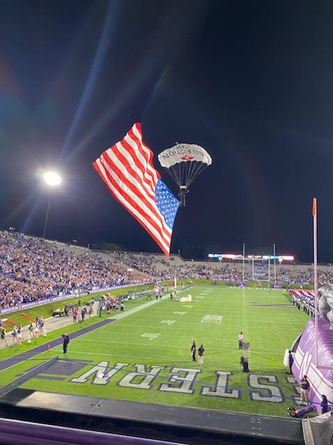 teamfastrax's tweet photo. Earlier tonight #AmericasSkydivingTeam had an #OnTimeOnTarget at Ryan Field as the @NUFBFamily prepared to take on the @MSU_Football . 

This performance was dedicated to MSU’s Executive Associate Athletic Director Jim Pignataro and MSU’s Rowing Team Captain Olivia Long. https://t.co/DA7ENQ9P6y