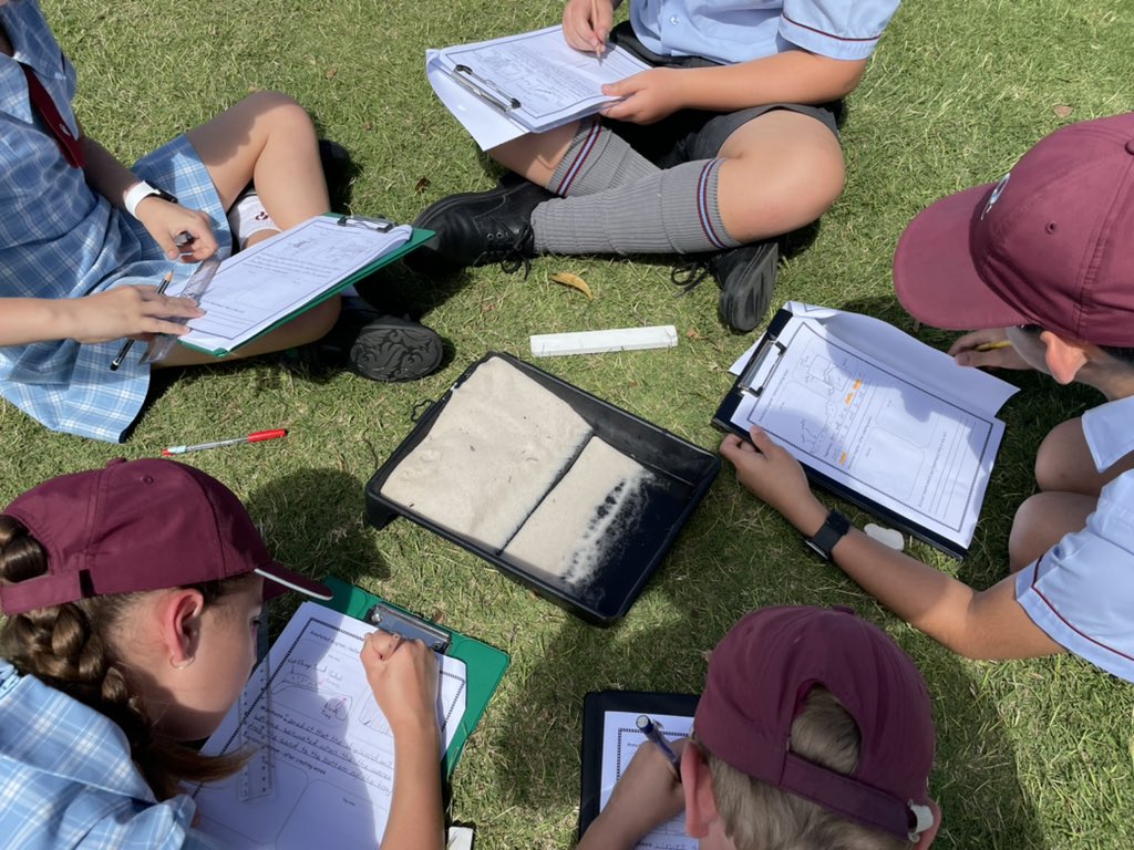 m4fstar's tweet image. Students worked collaboratively to investigate how wave action 🌊 affects erosion at the beach. #learningatOC Students are eagerly waiting to observe this first hand with only 7 school days before they head to @Year4AtOC Camp ⛺️