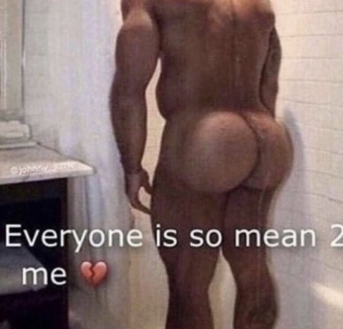 stayinnlowkey's tweet photo. @LilNasX </3 srry big guy https://t.co/4Ep3TjXwwB