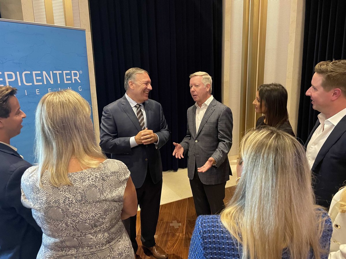 mikepompeo's tweet photo. Great to join @joelcrosenberg and @thejoshuafund tonight at the @museumofBible. I’m grateful for their work in support of Israel. https://t.co/9uoJQce8qh