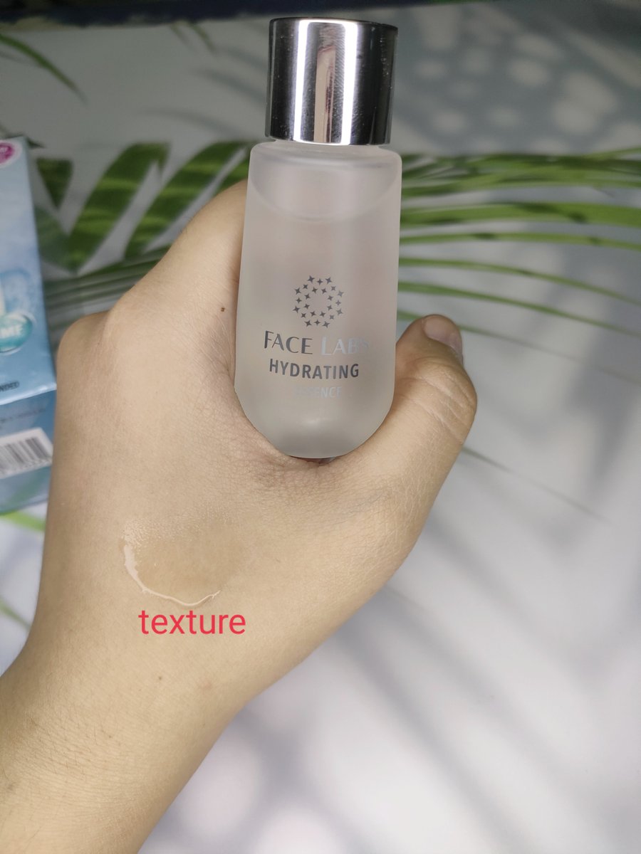 PminiTm's tweet image. โดนตกจ้าทุกคน น้ำตบ #facelabs เราลองใช้มาสักพัก คือหน้าชุ่มชื่นมาก รูขุมขนดูตื้นขึ้น ตื่นมาหน้าฟูสุด จะใช้แทนน้ำแร่ก็ได้ใส่ขวดสเปรย์ฉีด หน้าฉ่ำทั้งวัน รีบตุนเลยน้า ตอนนี้มีโปรวัตสันลดราคาอยู่ 😆 #ชิ้นที่สอง1บาท #ใช้ดีบอกต่อสิว