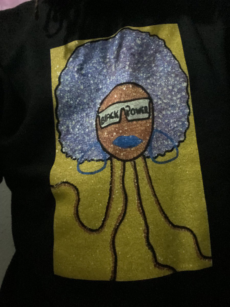 cassendylafond's tweet photo. Plis pase 20 moun ap di m yo renmen #SweetShirt mwen an jodi a.
M bayo kontak @jiroo_19 (Art Sequin), m swete yo kontakte l epi p vann 20 nouvo atik! https://t.co/EktjhvUe0W