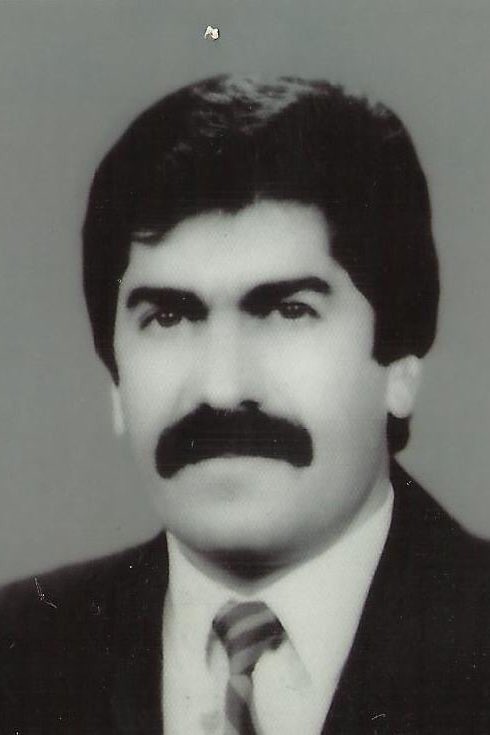 DEMBatman's tweet photo. DEP Milletvekili Mehmet Sincar’ı katledilişinin 28. yılında saygı ve minnetle anıyoruz.
Unutmayacağız. 
#MehmetSincar https://t.co/o3D4r2uczf
