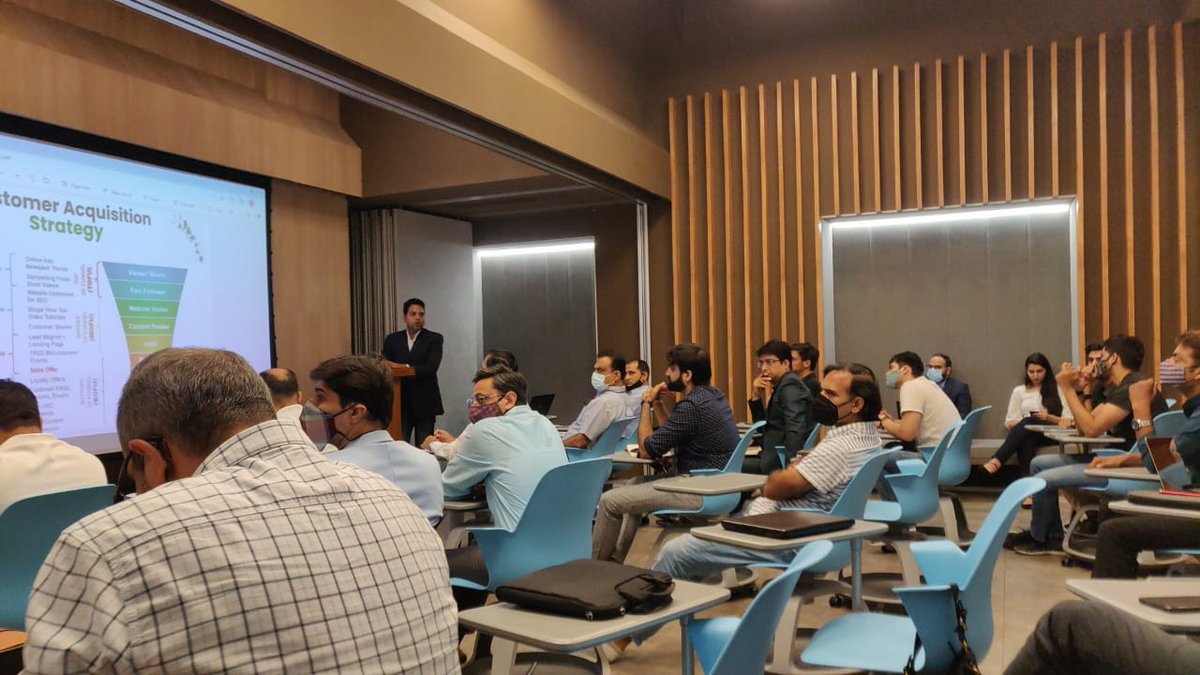 SteamPro6's tweet image. #SteamPRO on the 'Pitch'. It's buzzin'
Thanks for having us over @ashishmitt @fluidventures @turningidea