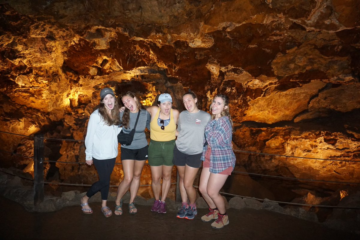 MidwestPeterson's tweet photo. Like The Descent but make it fun!!🤠#caves n stuff https://t.co/kbDa44dr1R