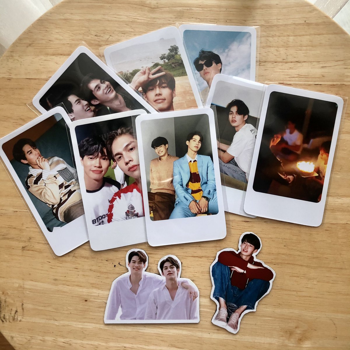 fangbw3000's tweet image. Congrats 2gether 700M Views
แจก! แม่เหล็กติดตู้เย็นสารวัตร-ไทน์ และเซ็ตรูปคลั่งรัก เอาไว้ติดด้วยกัน

รีอย่างเดียว แวะเม้นติดแท็กก็ดี
สุ่มคืนนี้ 2-3 ทุ่มค่ะ ✌🏻
#คั่นกู700ล้านวิวแล้ว
#ไบร์ทวิน