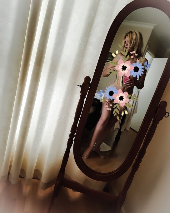 Sorry I've been away guys! Back filming this week ❤ @Bmore_horny @SBitchly @REpromotions14 @helixprime619<a href="/tag/retweeet"class="tags"><span>#retweeet</span></a>