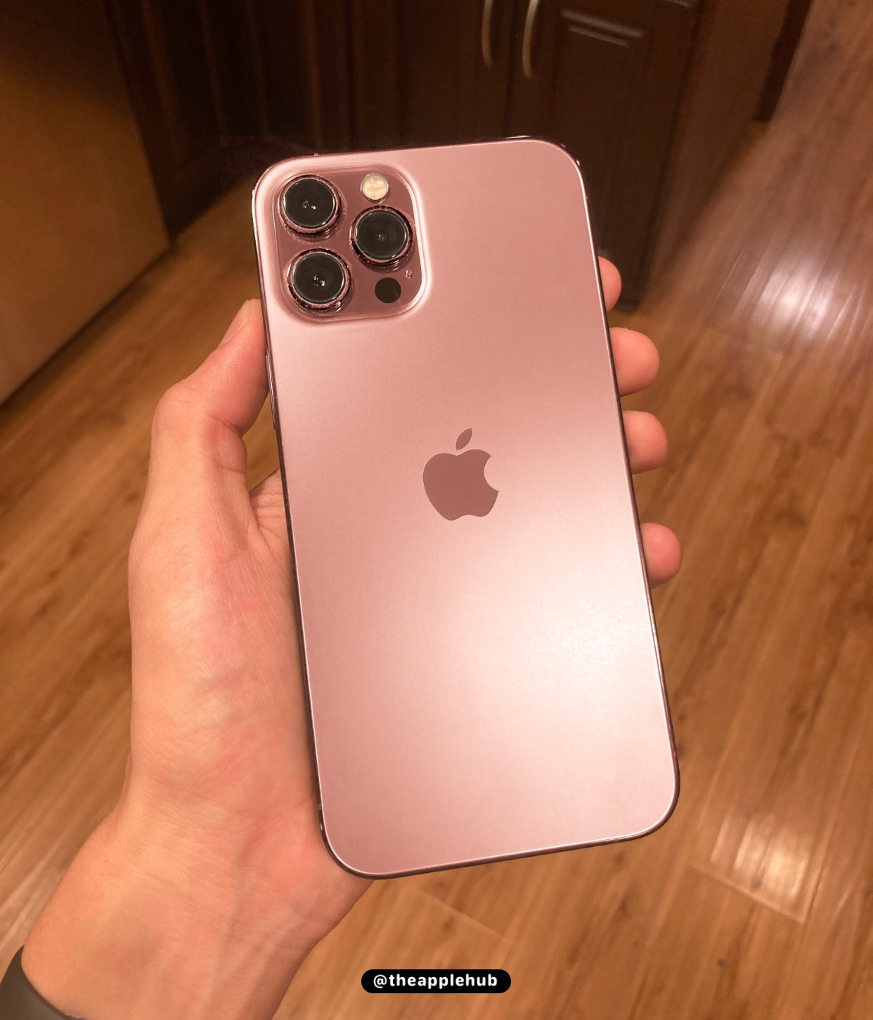 Apple Hub The Upcoming Iphone 13 Pro And Iphone 13 Pro Max Are Expected To Feature New Colors Including Rose Gold And A New Sunset Gold Which Color Are You