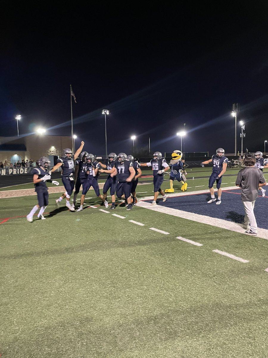 Cactus Shadows tweet media