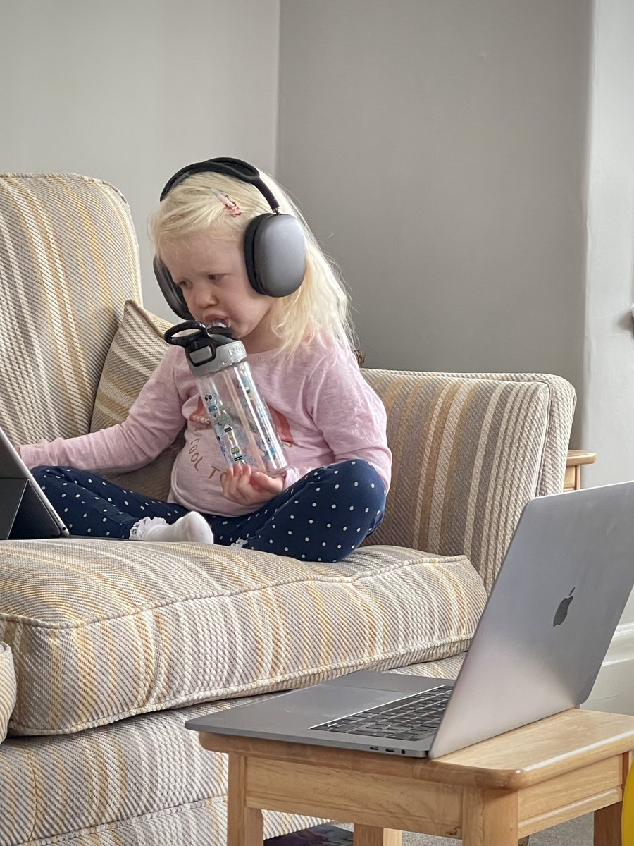 CardHappy's tweet image. It’s @NPUAhockey conference time.
#betterthanpawpatrol