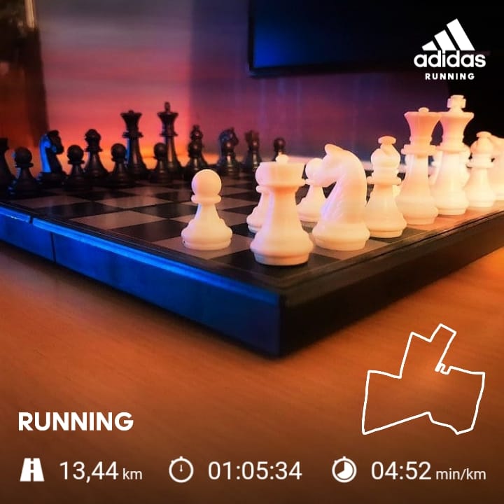 ArthurLebza's tweet image. Whether you jogging to find peace.
Running to get in shape.
Walking to clear your head. #RunningWithTumiSole #FetchYourBody2021 #SpringRuns
Have a wonderful day🌸