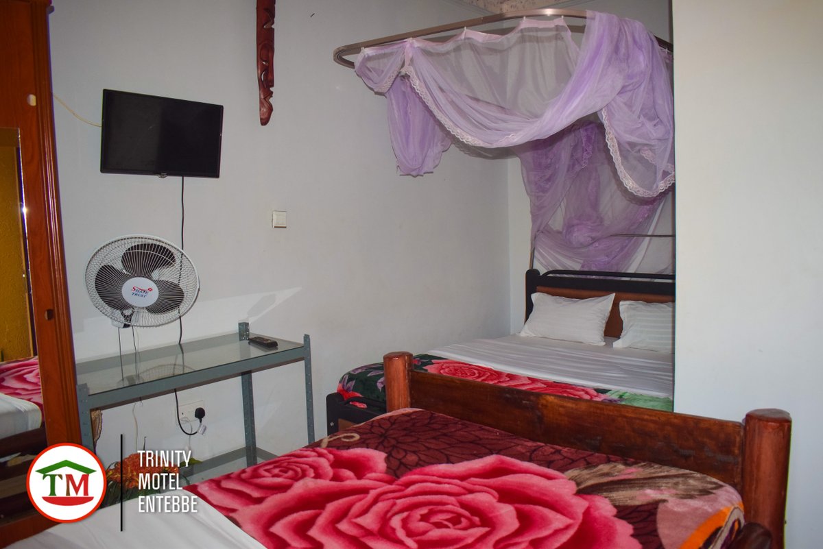 TrinityMotel's tweet photo. Our Double Deluxe Rooms offer plenty of space for families and other group travelers

At only #80K, you get bed &amp; breakfast, 2 Beds, TV, closet plus a bathroom with a water heater 👇👇 

☎ 0778563810 / 0708174398
📲 WhatsApp: https://t.co/nhPaVogg8y
🌐 https://t.co/8ISStelgVU https://t.co/6OG71YqppY