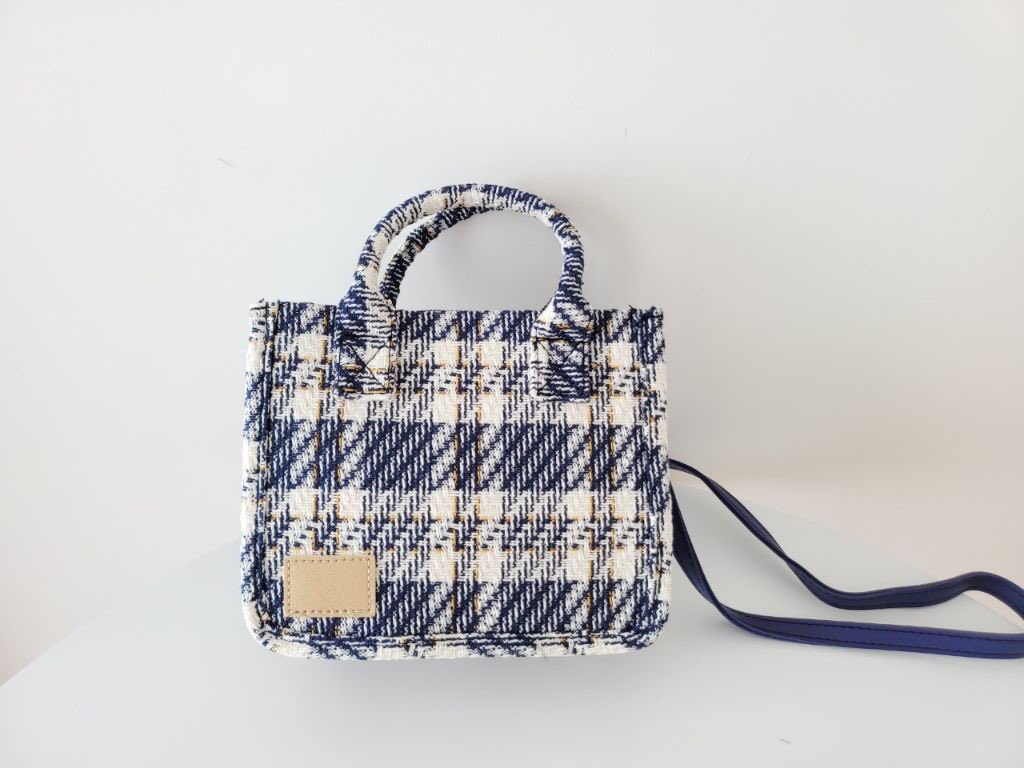 Ineed.somebag / เปิดร้านใหม่แจกของค้าบ tweet media