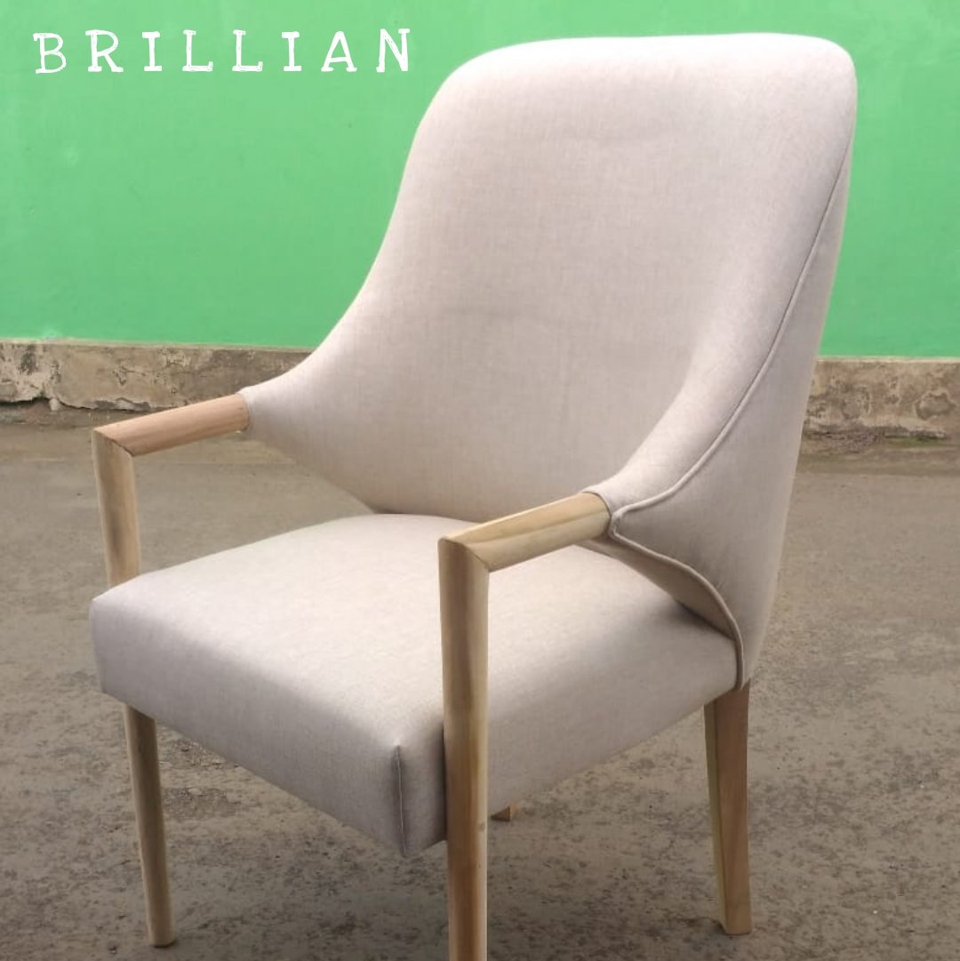 Real picture by @brillian_furniture_jepara

Melayani segala macam pesanan furniture mebel indoor dan outdoor.
instagram.com/p/CTY8ieUlntp/…