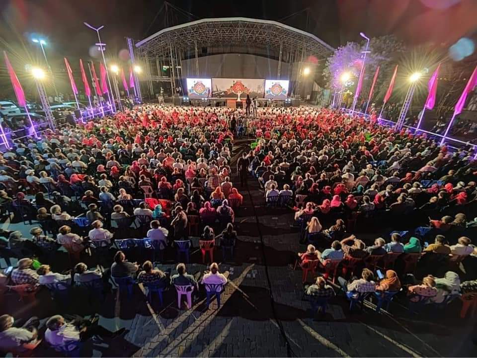 AdamNaseerMoha8's tweet photo. Progressive Congress Coalition baavvaa #Addana Jalsa feshigen kuriyah dhanee 
#HappenningNow
#FreeRaeesYameenNow https://t.co/njNibOjiQ4