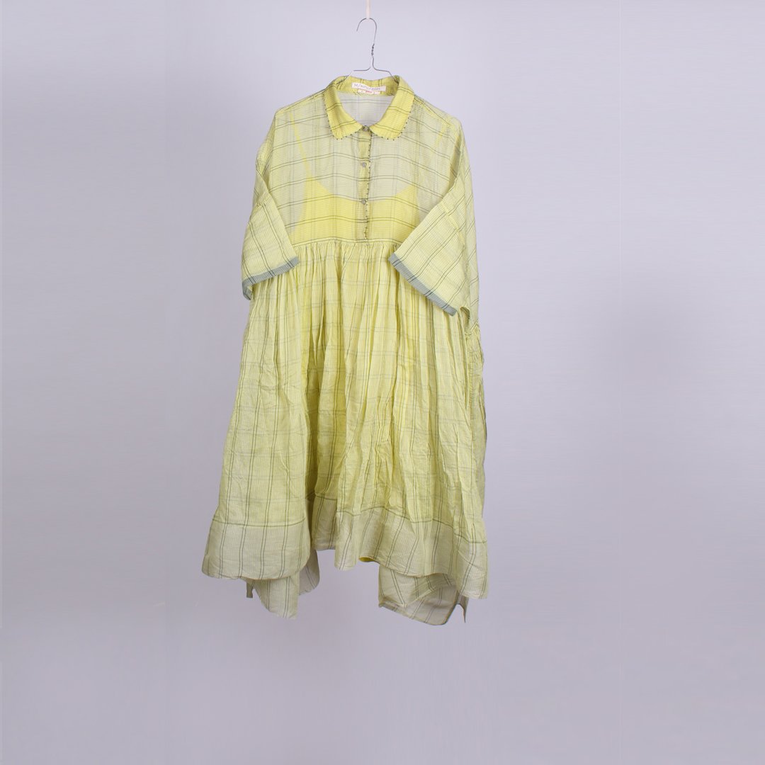 ilovepero's tweet photo. Mini
fall-winter 2021
#pero #minipero #womenswear #fallwinter21 #madeinindia #madewithlove #handcrafted #artisansofindia #handmade #wearhandmade #slowfashion #handmadewithlove #supportthemakers #spreadthelove https://t.co/7YdeLnZo6a