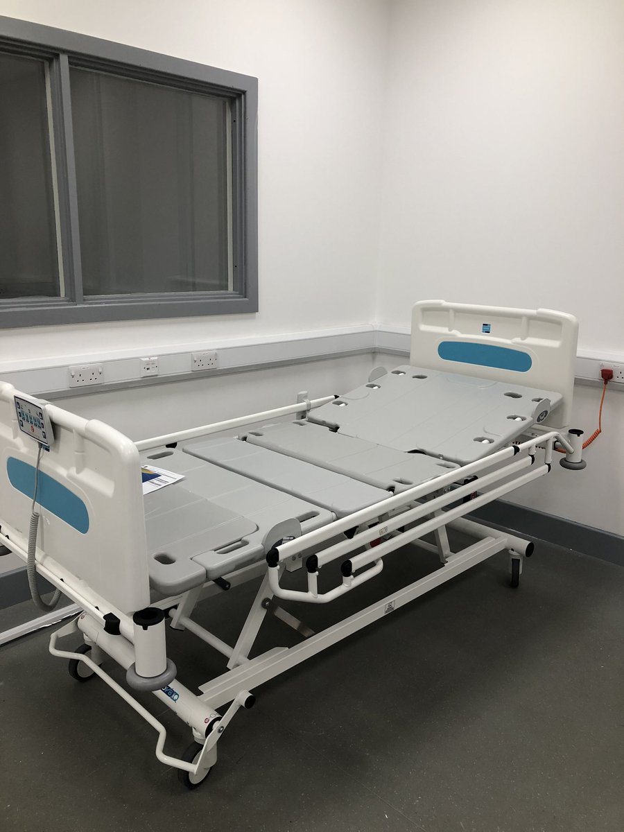 A key part to our simulation suite has arrived! (Just need the mattress now 🤣) So excites seeing this all come together and can’t wait to get our students in there! 🧑🏼‍⚕️🏥🩺 #health #tlevel 
@CrawleyCollege <a href="/mrsmad40/">Clare Steere</a> <a href="/Chapman_Mikrut/">Lauren Chapman</a>