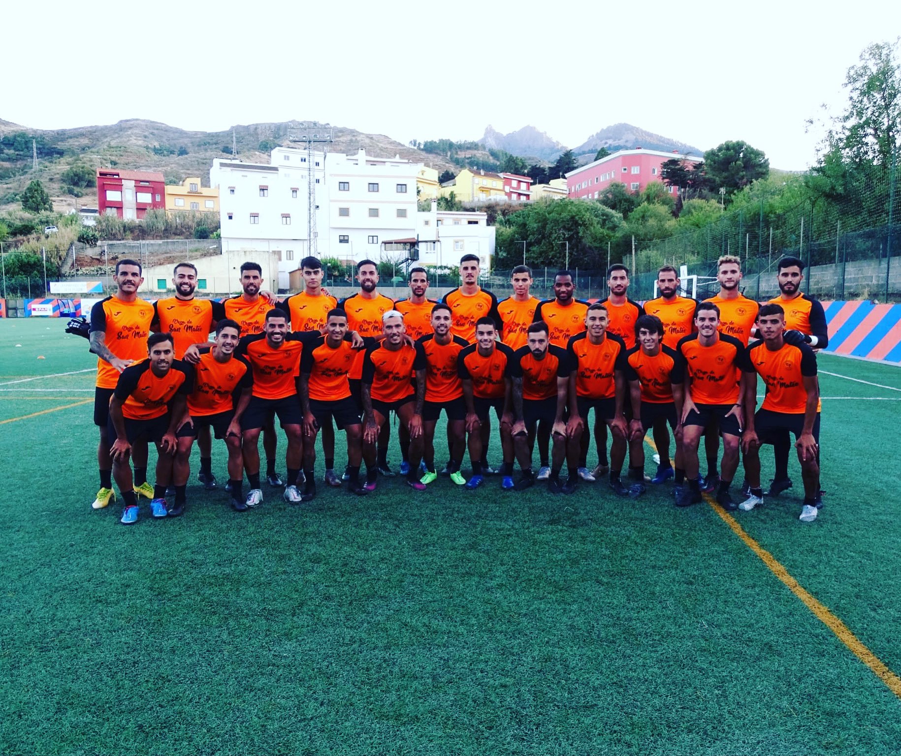 Histórico estreno del CF Panadería Pulido San Mateo frente al potente Mérida 