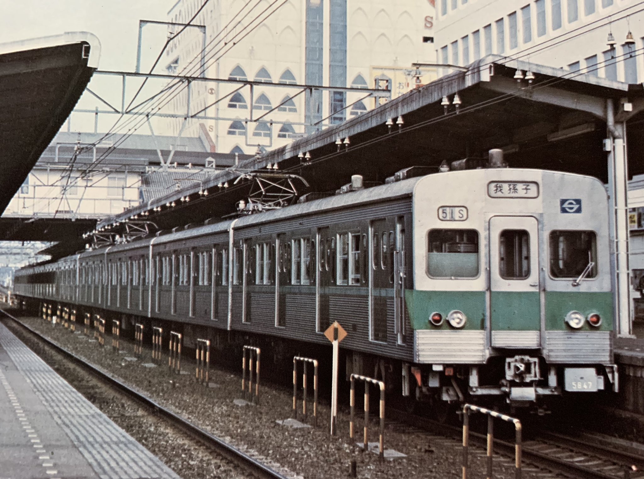 さむ 常磐線には乗り入れても小田急線には最後まで乗り入れなかった千代田線の5000系 T Co Rsqcal16y8 Twitter