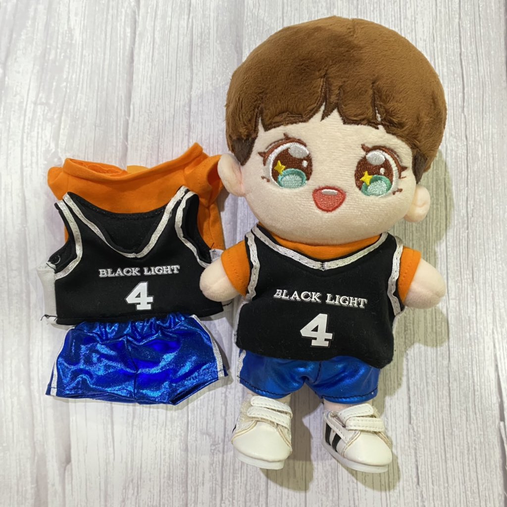 fluffyguin's tweet photo. เธรดนี้ลงชุดตุ๊กตา แบบพร้อมส่ง #ราคา SALE แบบน่ารัก
มีทั้ง มือ1 มือ 2 

มือ2บางตัวอาจมีตำหนิเล็กๆน้อยๆ
*ถ้ามีจะแจ้ง

😄 ชุดมีเยอะกว่าในภาพตัวอย่าง 
พี่กวิ้นทยอยลงนะคะ
#ชุดตุ๊กตา15cm #ชุดตุ๊กตา20cm #ชุดตุ๊กตาพร้อมส่ง #ชุดตุ๊กตา #พี่กวิ้นพร้อมส่ง #ตุ๊กตาexo #ตุ๊กตาบังทัน #ตุ๊กตาnct https://t.co/wjysF3xXdm