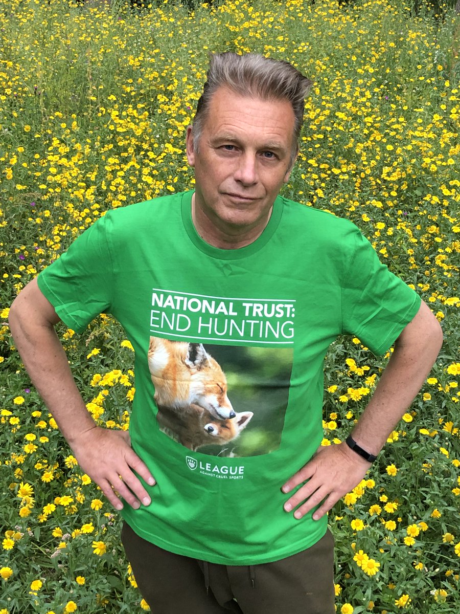 . @NationalTrust members – In 2017 , 60,000 votes were cast – both for and against – the motion to #endhunting on NT land . It was defeated by the narrowest of margins -  just 299 votes . 
Voting for this year’s AGM is now open . Your vote counts .