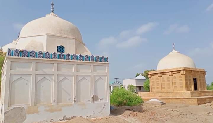 kbsaeedani's tweet photo. Chitori talpur dour ka tareekhi qabristan
#chitori
#graveyard https://t.co/n11GRxu5nc