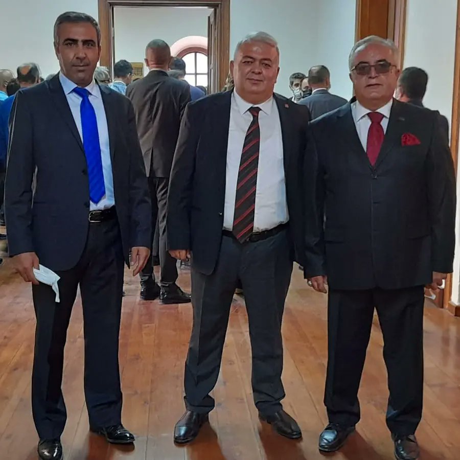 yusufkocsivas's tweet image. 4 eylül sivas kongresi 102. Yıl dönümü etkinliğine katıldık.
102 yıl önce tüm dünyaya haykırdığımız gibi,
&quot;Manda ve himaye asla kabul edilemez&quot;
Başta Mustafa Kemal ATATÜRK olmak üzere, kurtuluş mücadelesinde şehadete ulaşmış tüm şehitlerimizi, şükran ,minnet ve saygıyla anıyorum.