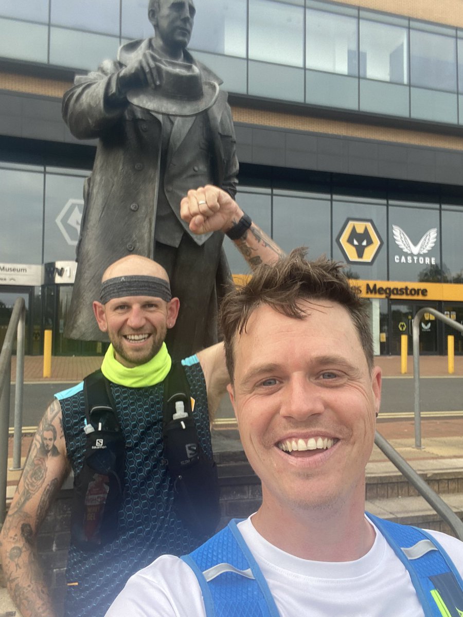 IamLogoPaul's tweet image. Back at it after a month off, start with a short run?

18 miles later 🤘we are back at it
#wwfc #runlikehell