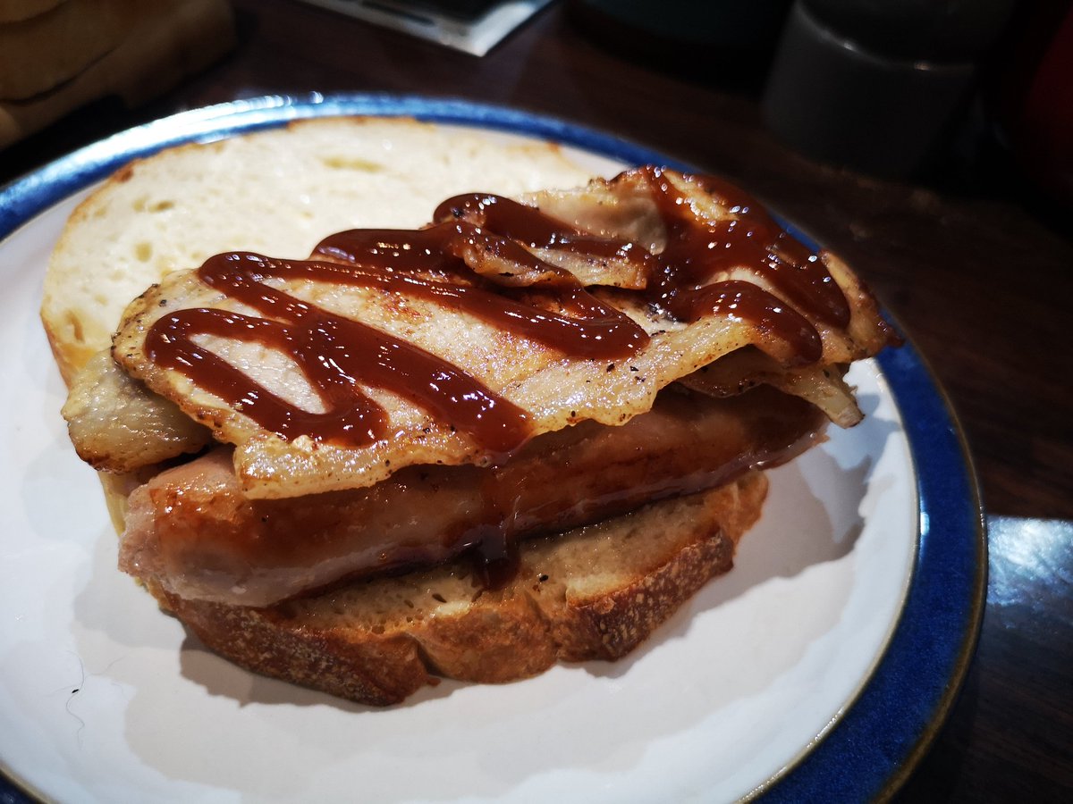 Omemade's tweet photo. That'll do!
Home cured bacon made from loin from @MossValley & a Moss Valley Sausage on homemade sourdough. πππ
#mossvalleyfinemeats #omemade #sheffieldproducersrock #sheffieldissuper https://t.co/N9rf8UBzPW