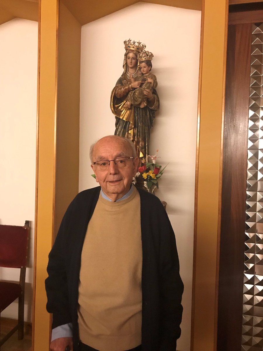LourdesR_Espina's tweet photo. Hoy ha fallecido el P.Jose Mª Diaz Moreno, S.J. Sacerdote fiel, lleno de caridad,hombre sabio y santo que estará ya, seguro, en el Cielo.
La Asociación Española Canonistas, d la que es Socio d Honor, le estará siempre agradecida.DEP querido Dimo,amigo y compañero.Ruega x nosotros https://t.co/4K2gKqKeQU
