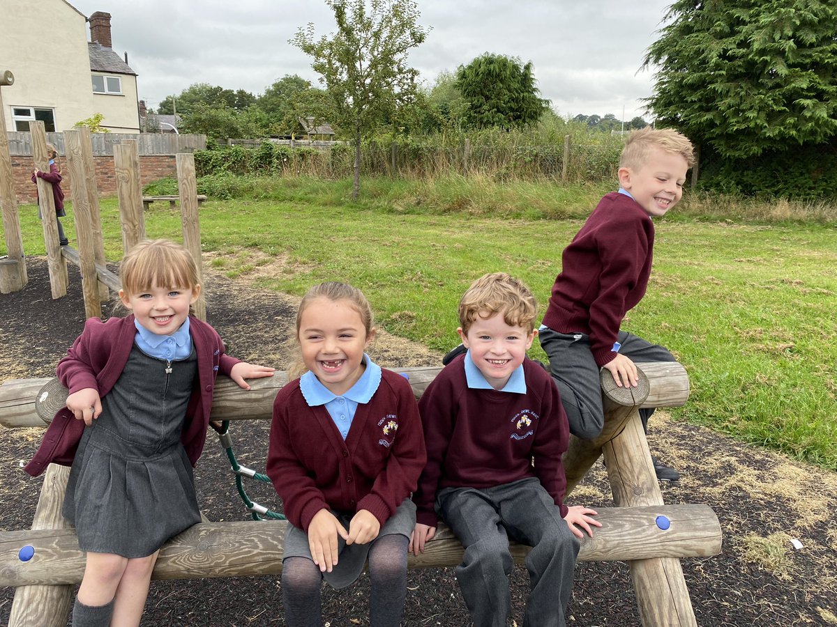 St David's Catholic Primary, Mold tweet media