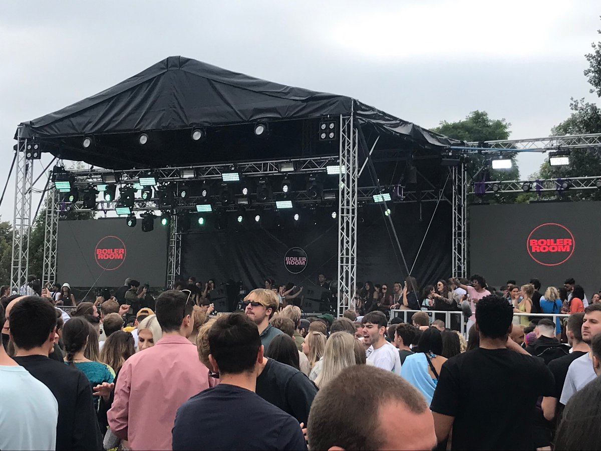 .<a href="/boilerroomtv/">BOILER ROOM</a> you’re using the wrong pronouns for India jordon at three mills - get it right!