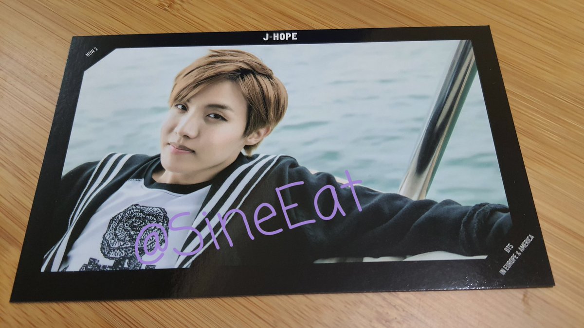 SineEat's tweet photo. 📣📣พร้อมส่ง 
NOW2 Special Photo Set JHOPE เจโฮป
ด้านหลังมีตำหนิตรงขอบนิดหน่อย (เป็นทุกใบ)
3,200 รวมส่ง
สนใจdmมาดูรูปเพิ่มเติมได้ค่ะ

#ทรายเปิดท้าย
#ตลาดนัดบังทัน #ตลาดรถไฟบังทัน #การ์ดบังทัน #ของสะสมบังทัน #การ์ดเจโฮป #now2 https://t.co/K4YyRHXG6K