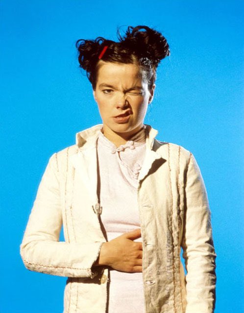 sim_barr's tweet photo. #NME #covershoot in 1995 by #photographer #SteveDouble. In his words “#Björk was as charming & off beat as ever & happy to play along w/ my slightly daft ideas for the pictures.”
#bjork #photoshoot #photoshoot #nmemagazine #sugarcubes #rockmusic #thesugarcubes #photography https://t.co/XKYjq7FV0r