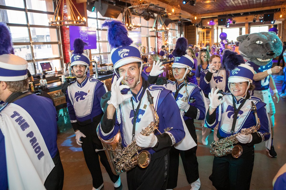 KStateAlumni's tweet photo. And we’re back in front of the best fans in college football! Our pregame party was filled with alumni, fans and the @KStatePride! Now on to the big game — Go ‘Cats! #kstatealumni #kstategameday #kstatefb https://t.co/UeG8BNPaLW