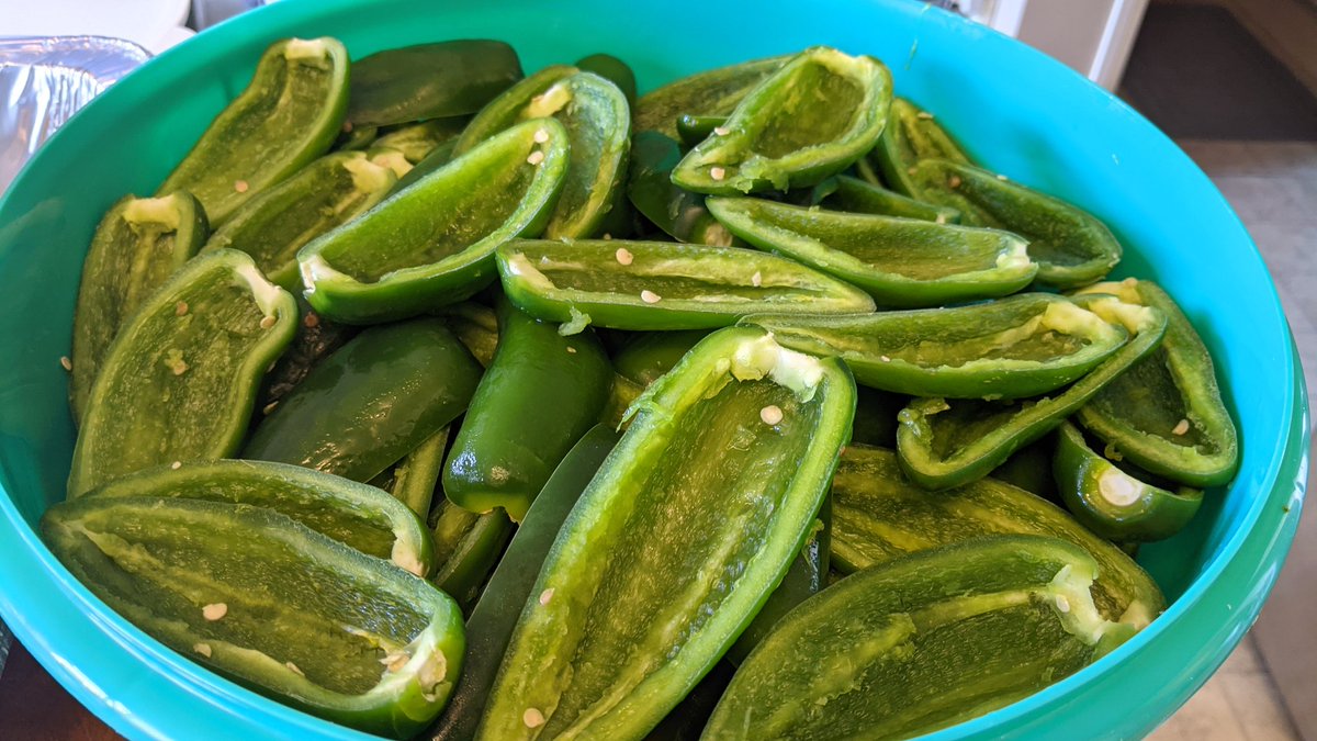 PrimeBane's tweet photo. Day 2
Wings seasoned overnight
120 jalapeno halves... What WILL I do with those 😁
#Smokefest2021 #MeatPocalypse https://t.co/t6G0hqfC1A
