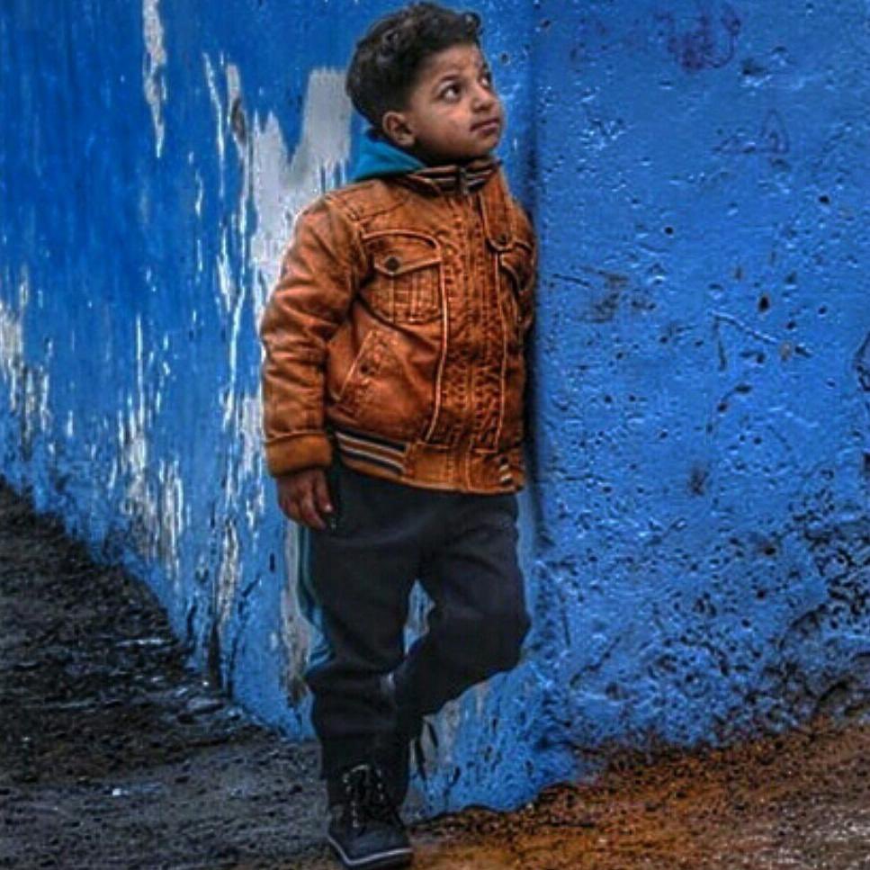 ☂️
.
.
يـكادُ رغـم مُعاداةِ .. الزمـانِ لهُ 
مِن عِزَّةِ النّفس ألّا يطلبَ الفرَجَا
- -