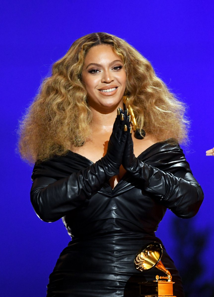 RecordingAcad's tweet photo. #HowItStarted vs. #HowItsGoing ✨

At the 2021 GRAMMY Awards, @Beyonce became the most awarded woman in GRAMMY history with 28 #GRAMMYs. https://t.co/p1iCdXm6pE