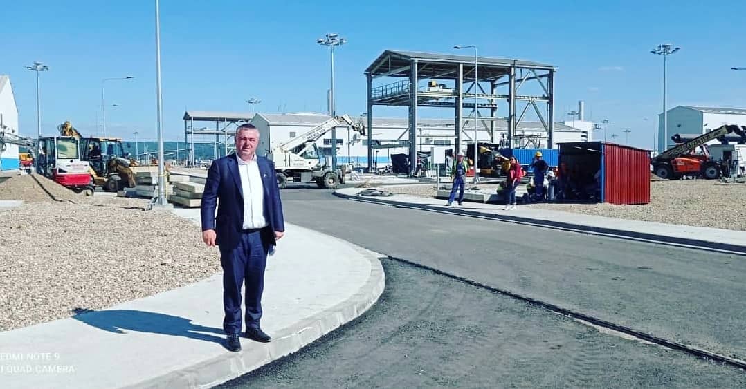 POdborSPS's tweet photo. Subota ✔️
Kompresorska stanica 🏭

#dušanbajatović #dusanbajatovic #sps #socijalističkapartijasrbije #kompresorskastanica https://t.co/3Nm7ea368a