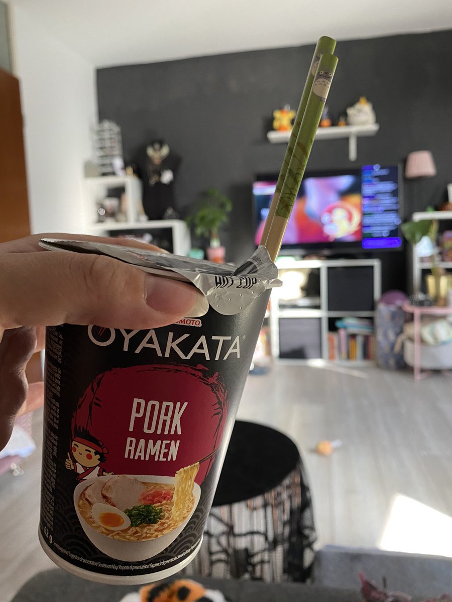 Mutsuminismus's tweet image. #Conline21 also ich bin bereit 💪🏻✨