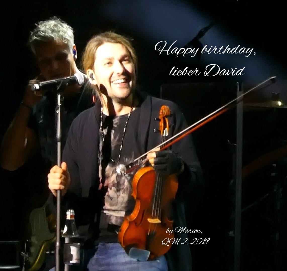 Die herzlichsten Glückwünsche und alles Gute zu Deinem Ehrentag heute 🥂 Lass Dich, feiern, umarmen und mach alles, was Dir Spaß macht. Damit Du so hinreißend lächelst, wie auf diesem Foto hier. 😃 <a href="/david_garrett/">David Garrett</a>

Ganz liebe Grüße, Marion