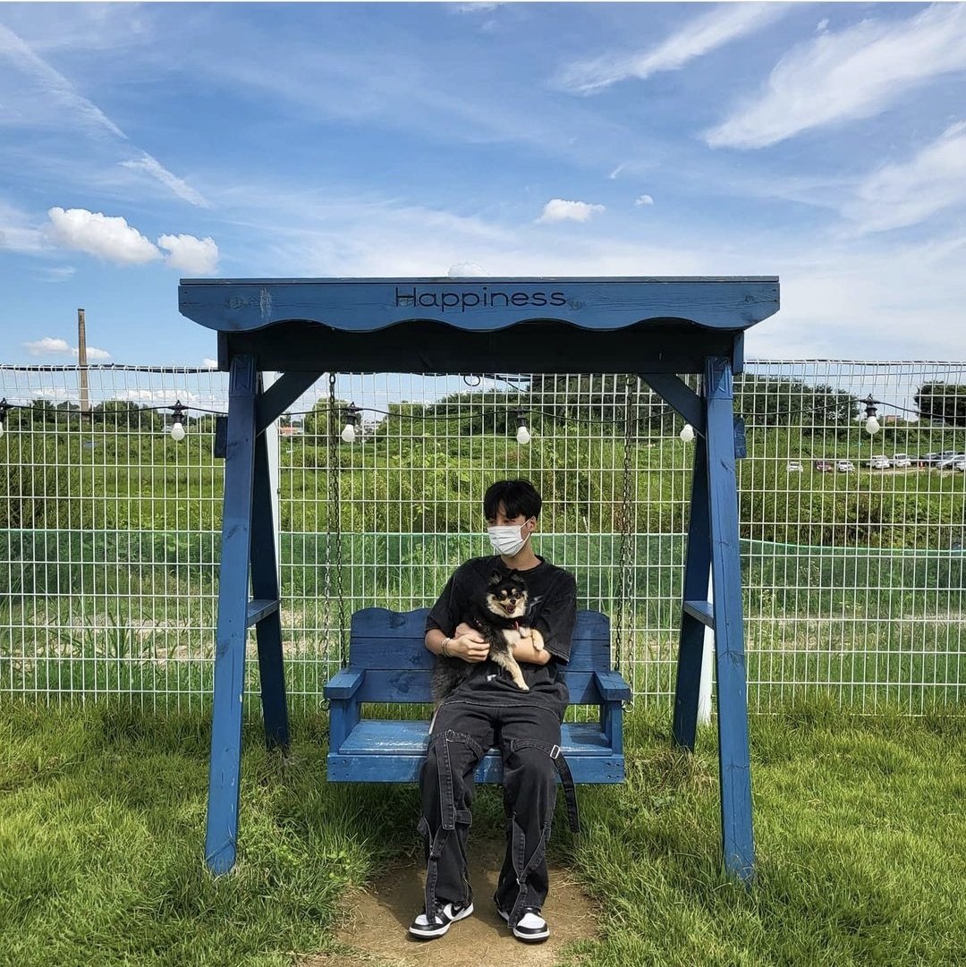 7OC_Germany's tweet photo. Hyun posted on IG alongside with Malone 🥺 https://t.co/iPb8TLOr2t
