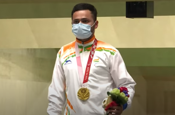 OlympicKhel's tweet photo. A recap of what #IND have achieved at the #Paralympics today 👇

✨Won 2⃣ gold medals!
✨Double podium finishes in 2 disciplines - #ShootingParaSport &amp; #ParaBadminton 

P.S - 17 medals (and counting 🤯) at #Tokyo2020 - More than 4 times as many as Rio 2016! 

Incredible. https://t.co/gg6OV6R4cl