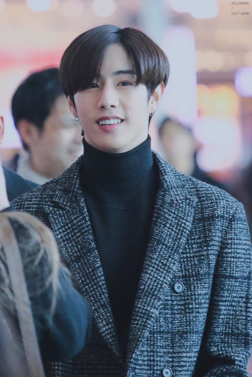 hellomark0904's tweet image. 생일축하합니당💚

#아가새는마크생각중_생일축하해
#HappyBirthdayMarkTuan
#TuanInAMillionDay