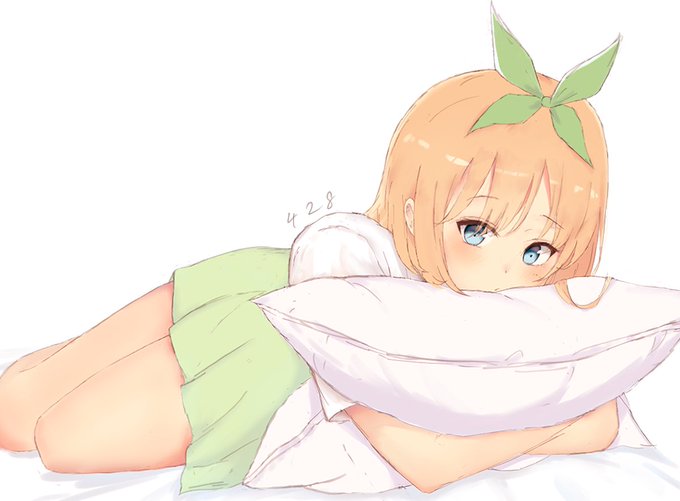 ねこふーど🐈さんがTwitterに投稿した中野四葉(五等分の花嫁)のイラスト。
