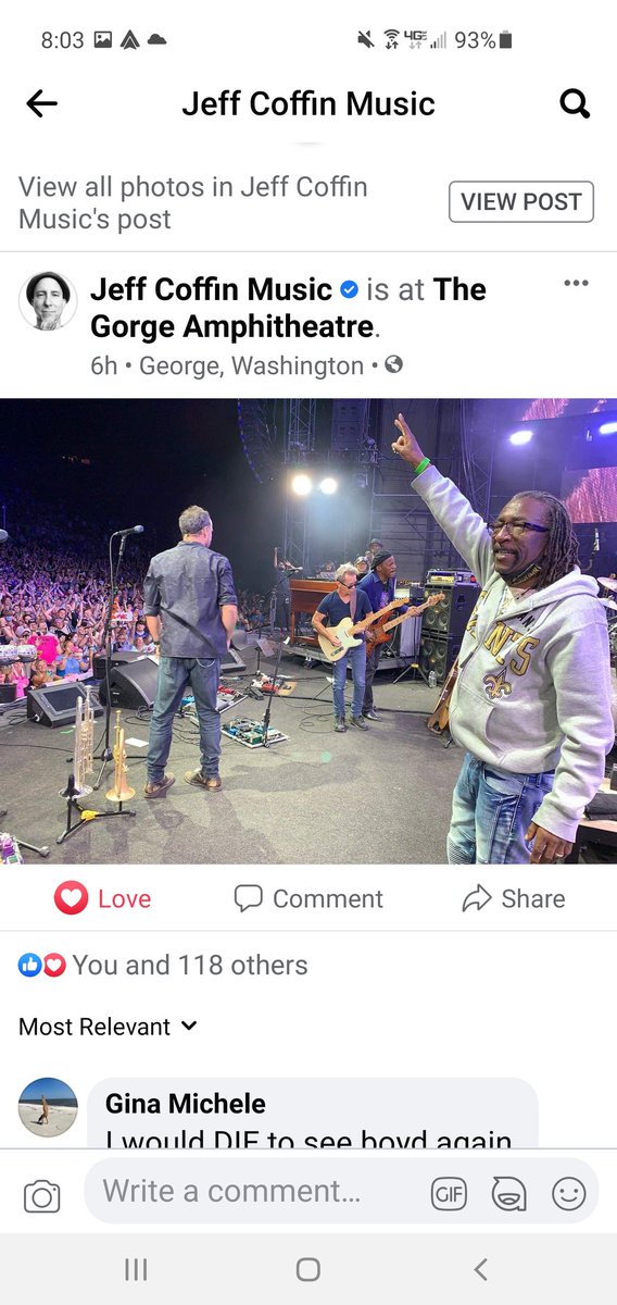gluv1225's tweet photo. @bt_dmb did you make a special appearance last night???? That looks like you and I'm dying at that fact you might be back https://t.co/WwyBrY4xxd
